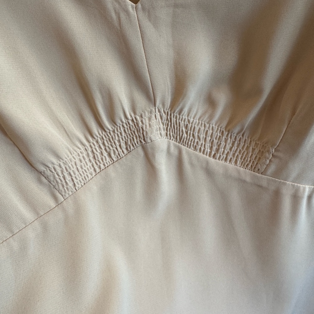 Covington Light Cream V-Neck Sleeveless Top Milkmaid Work Casual Coquette Blouse - Picture 6 of 6